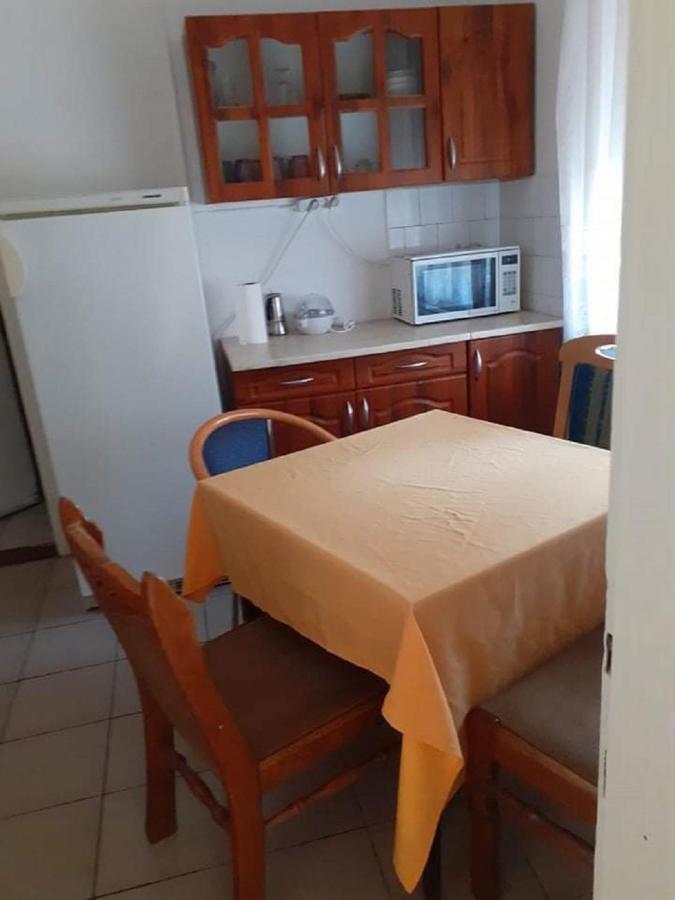Malomtavi Vendeghaz Hotel Tapolca Eksteriør billede